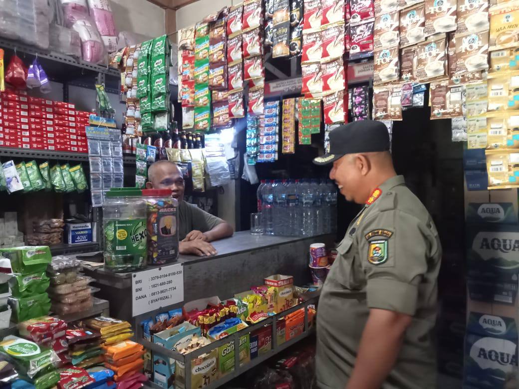 Gambar Kegiatan Sosialisasi Tentang Rokok Ilegal